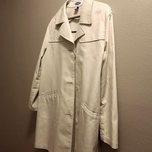 Old Navy trench coat Size XL